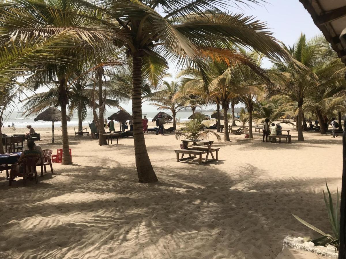 Jungle Beach Resort Sanyang Buitenkant foto